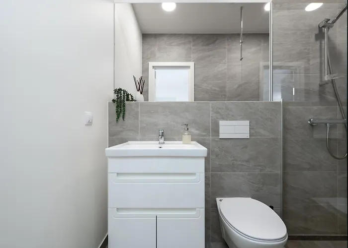 아파트 Hilltop - Studio In City Centre 탈린