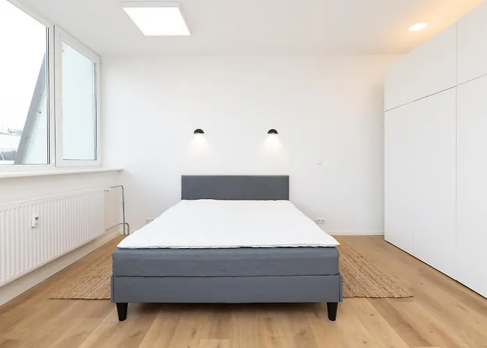 Hilltop - Studio In City Centre 탈린